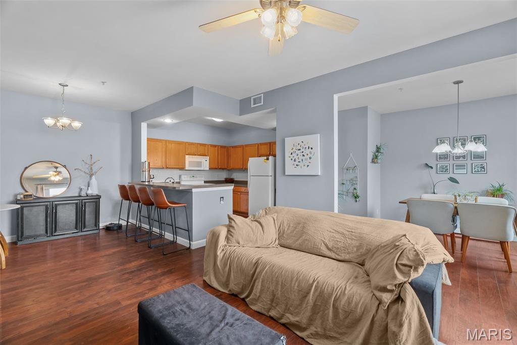 Gardens At South Oaks Condo - Residential