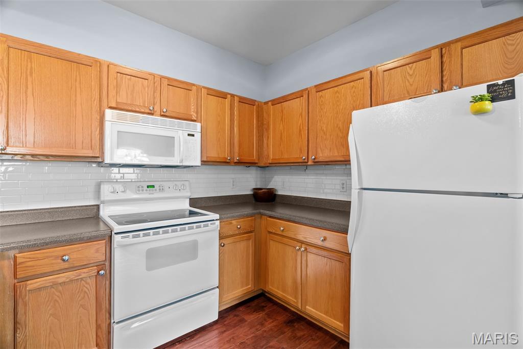 Gardens At South Oaks Condo - Residential