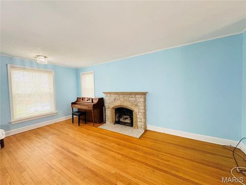 Tiny photo for 8751 Bridgeport Avenue, Brentwood, MO 63144 (MLS # 26030294)