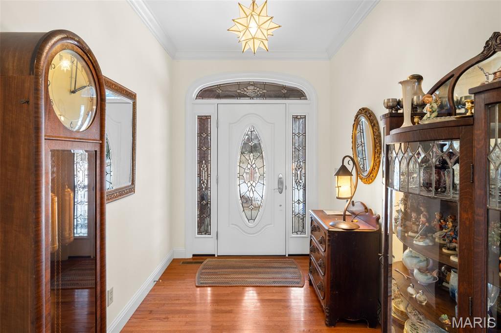 318 Country Villa Lane