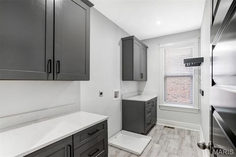 Tiny photo for 1206 Lynch Street, St Louis, MO 63118 (MLS # 26016867)