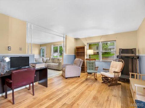 Tiny photo for 530 Crest Street, St Clair, MO 63077 (MLS # 26030425)