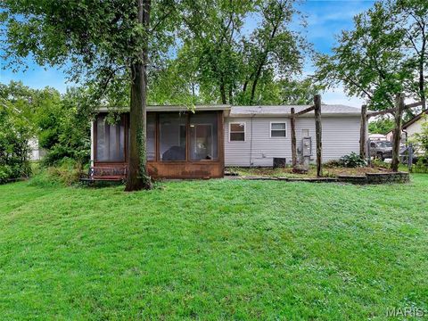 Tiny photo for 530 Crest Street, St Clair, MO 63077 (MLS # 26030425)