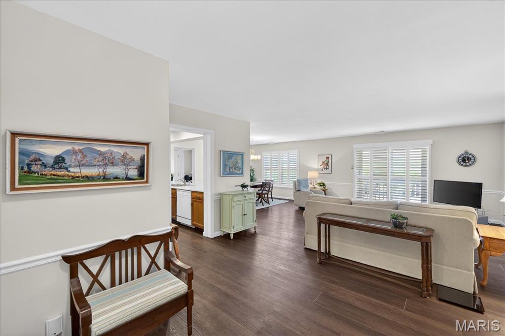 Suncrest Condo Ph Four - Residential