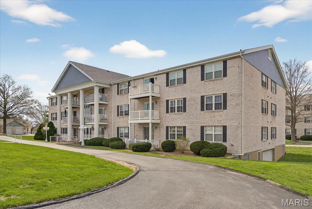 Suncrest Condo Ph Four - Residential