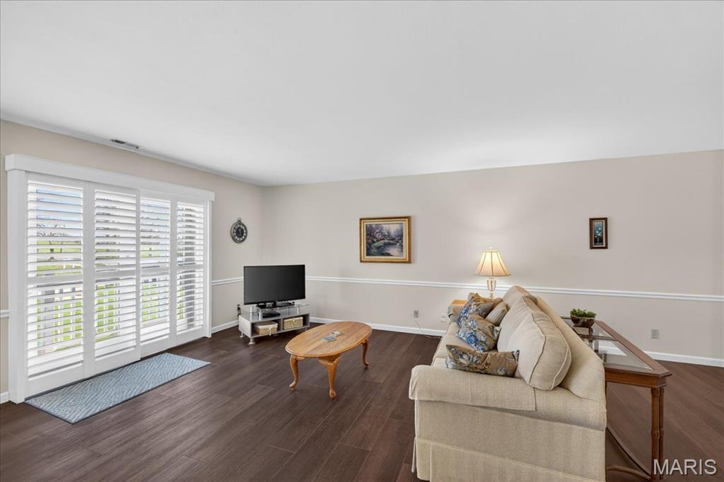 Suncrest Condo Ph Four - Residential