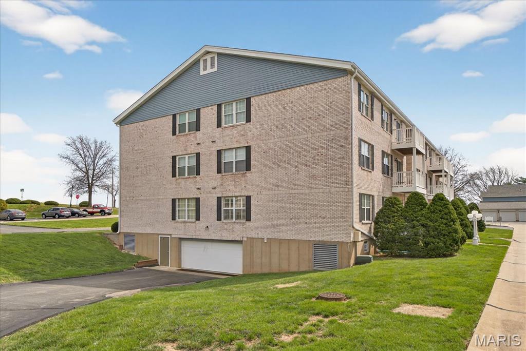 Suncrest Condo Ph Four - Residential