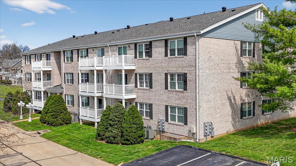 Suncrest Condo Ph Four - Residential