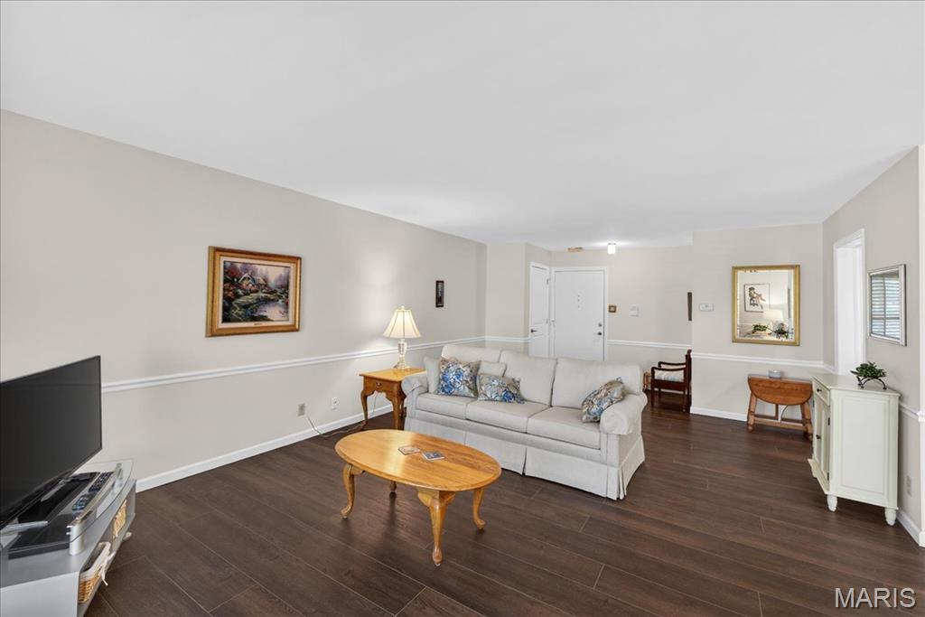 Suncrest Condo Ph Four - Residential