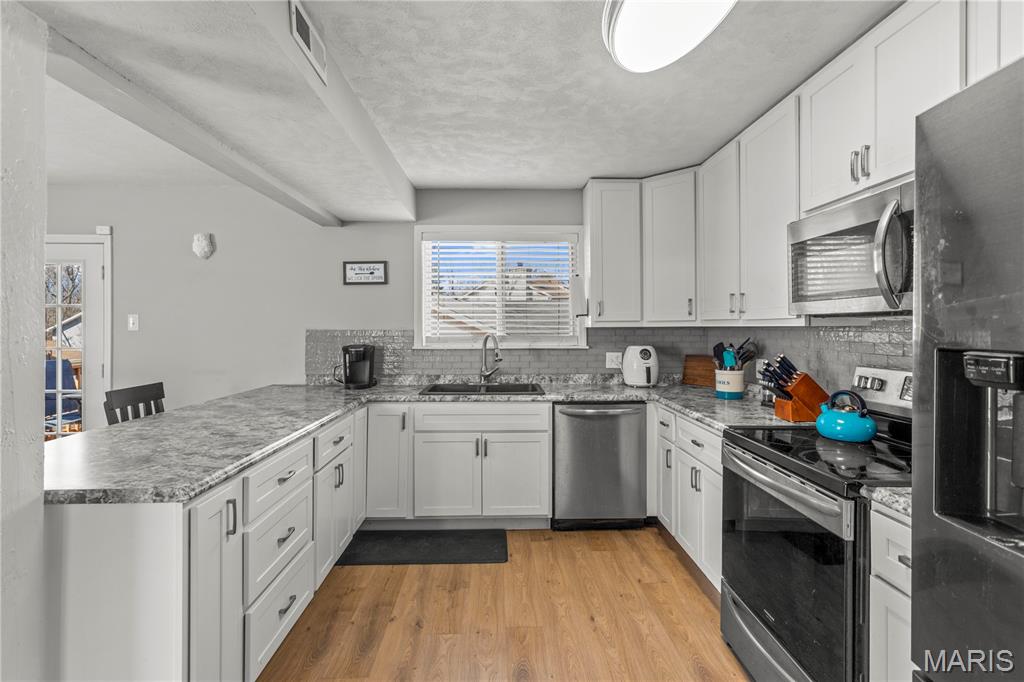 Afshari Estates 13A - Residential