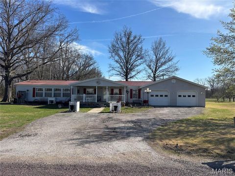 1248 Community Beach Road Odin IL 62870