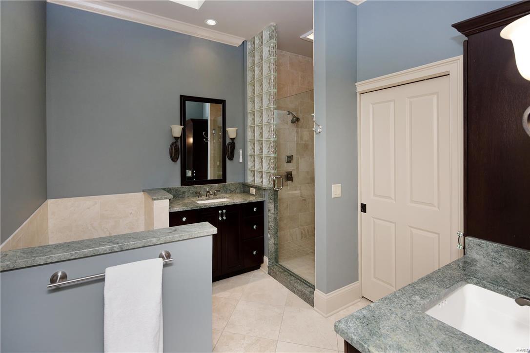 Forest Court Commons - Residential