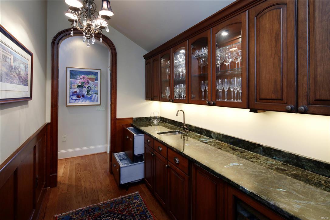 Forest Court Commons - Residential