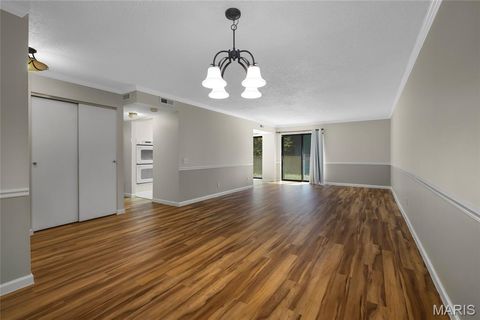 Tiny photo for 572 Coeur De Royale Drive #107, Creve Coeur, MO 63141 (MLS # 26013913)