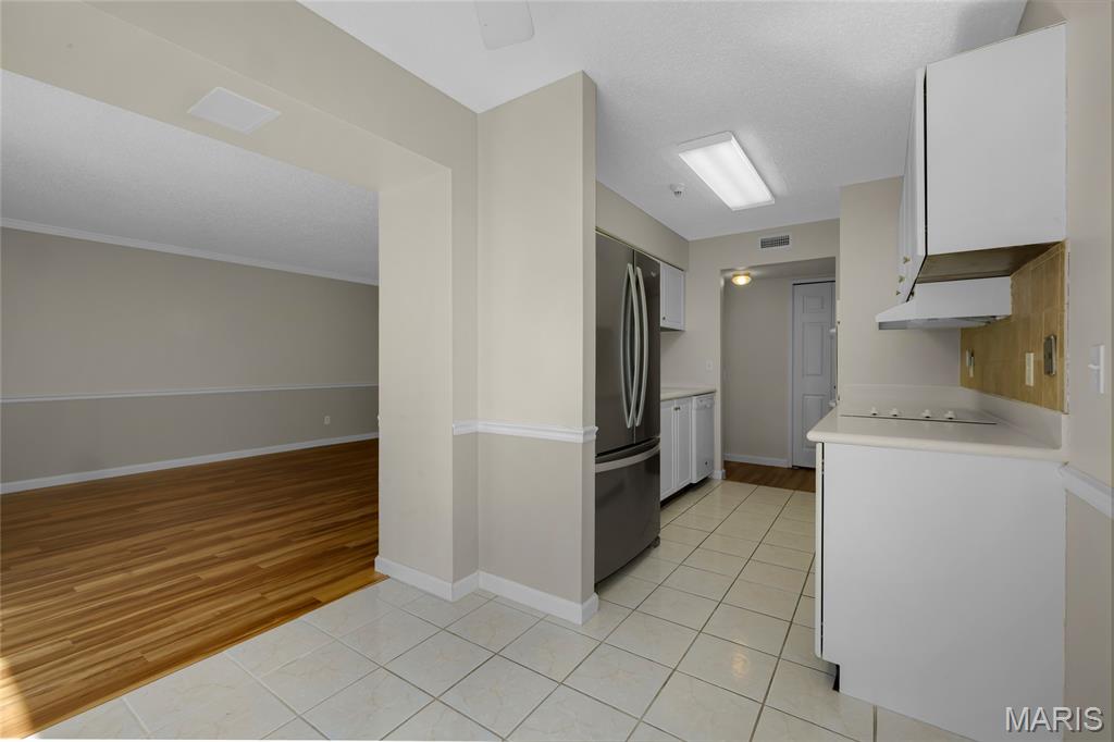 Coeur De Royale Condo - Residential