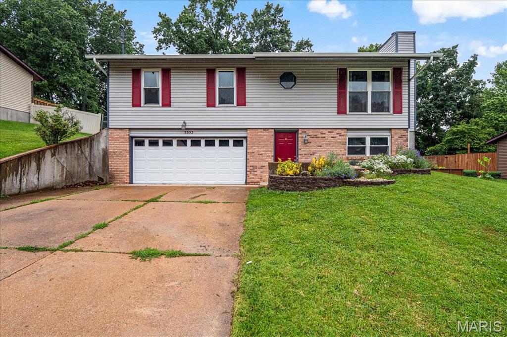 5553 Oak Pointe Drive