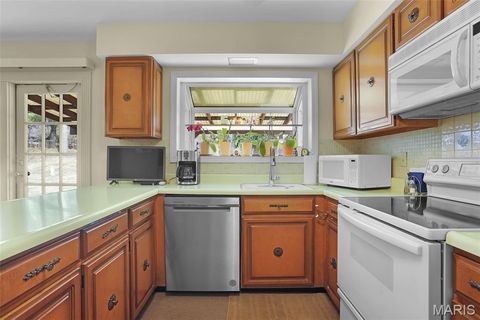 Tiny photo for 12363 Merrick Drive, St Louis, MO 63146 (MLS # 26011760)