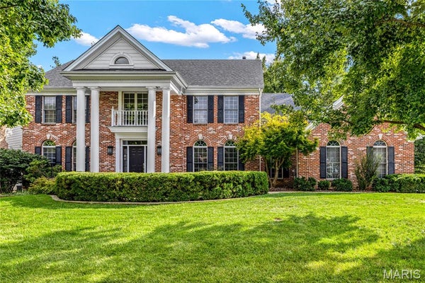 1748 STIFEL LANE DR, CHESTERFIELD, MO 63017 - Image ec05967ed0c1731ffbeffda1bc8da1b6/2476757092