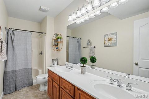 Tiny photo for 478 Oak Field Court, Washington, MO 63090 (MLS # 26046731)