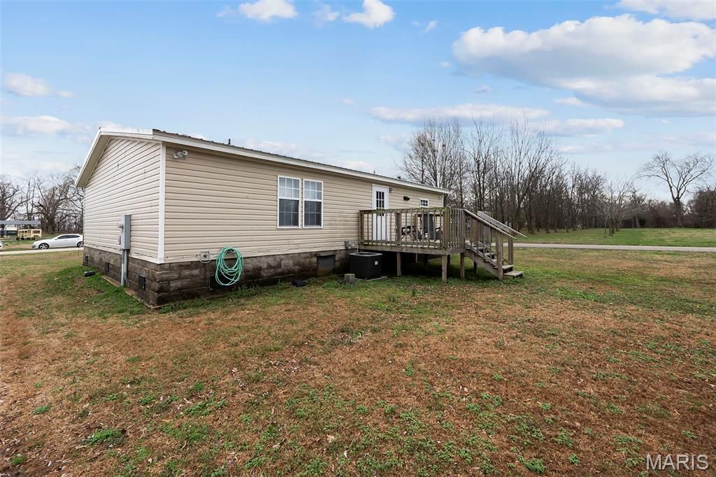Photo of 331 Chester Street, Benton, MO 63736 (MLS # 26013920)