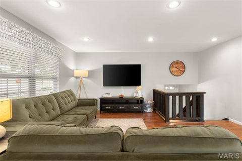 Tiny photo for 1 Buckingham Drive, Washington, MO 63090 (MLS # 26058606)