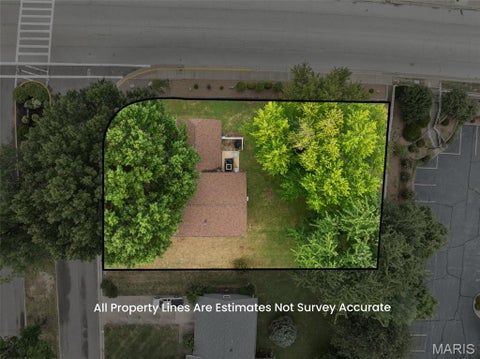 Tiny photo for 1 Buckingham Drive, Washington, MO 63090 (MLS # 26058606)