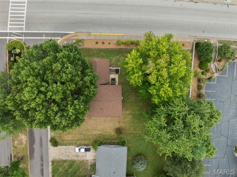 Tiny photo for 1 Buckingham Drive, Washington, MO 63090 (MLS # 26058606)
