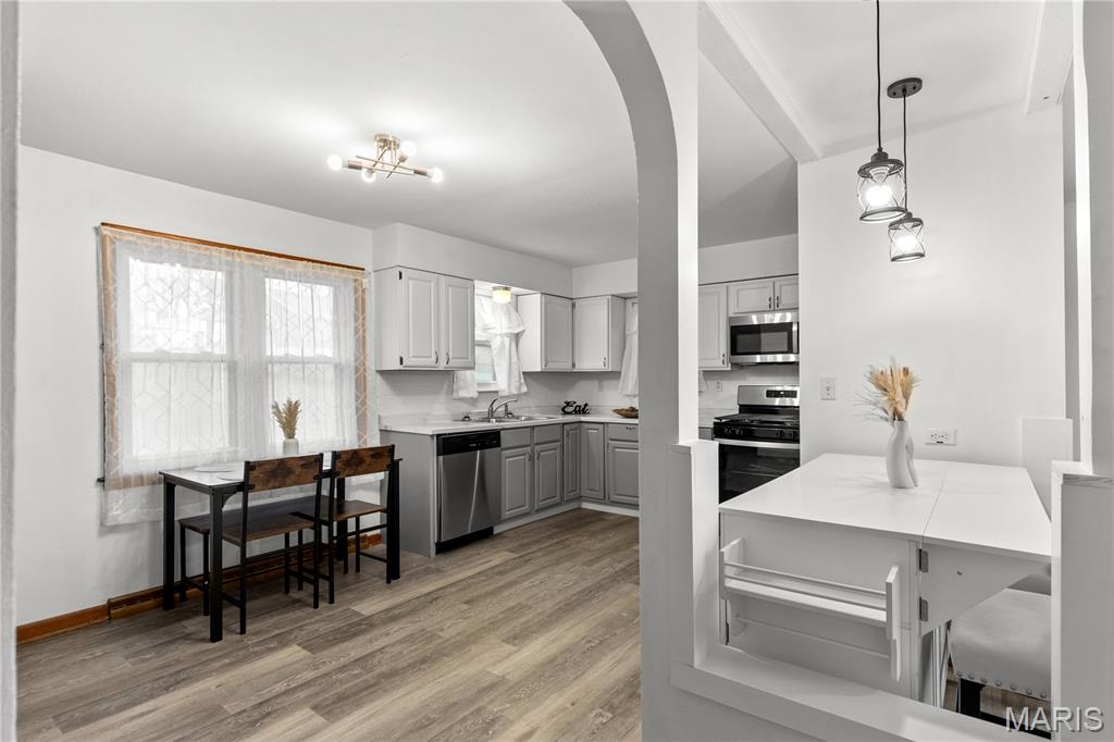 Florissant Road Terrace - Residential