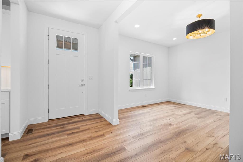 477 Parkview Lane