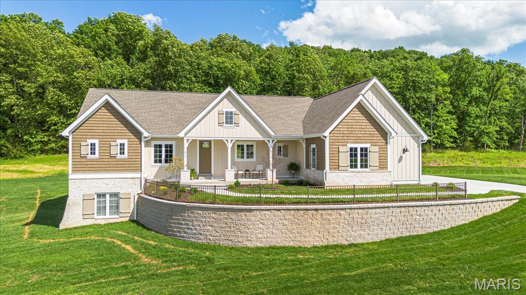 477 Parkview Lane