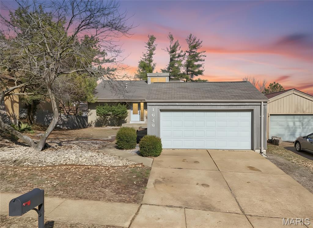 Country Lane Woods Ii 6 - Residential