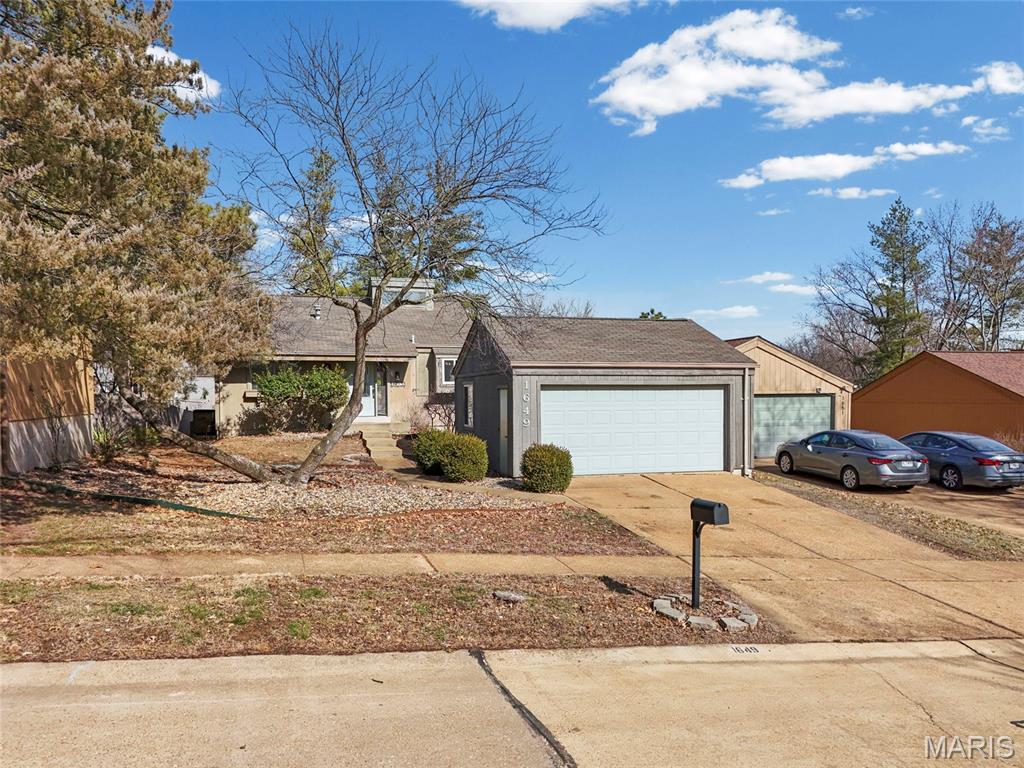 Country Lane Woods Ii 6 - Residential