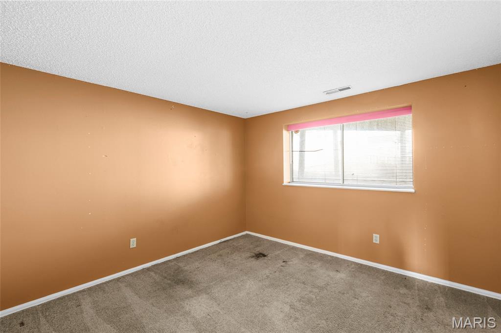 Country Lane Woods Ii 6 - Residential