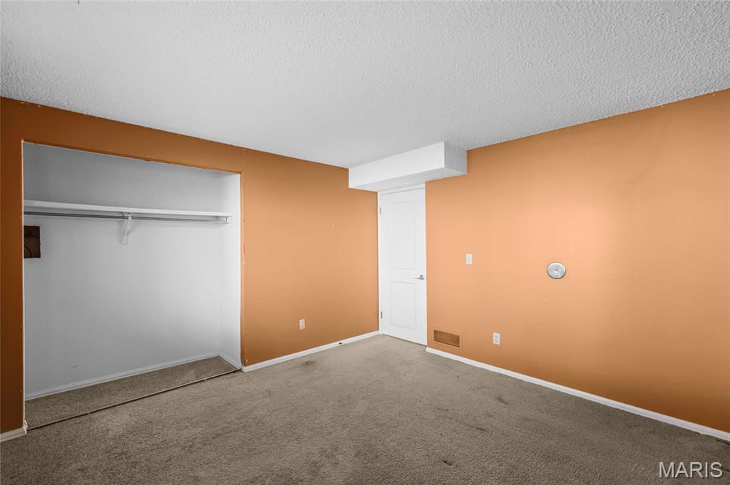 Country Lane Woods Ii 6 - Residential