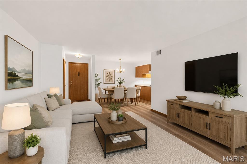 1440 Heritage Landing 201