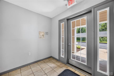 Tiny photo for 6 Monarch Trace Court #103, Chesterfield, MO 63017 (MLS # 26045247)