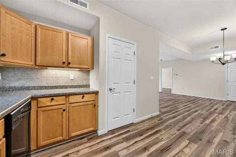 Tiny photo for 6 Monarch Trace Court #103, Chesterfield, MO 63017 (MLS # 26045247)
