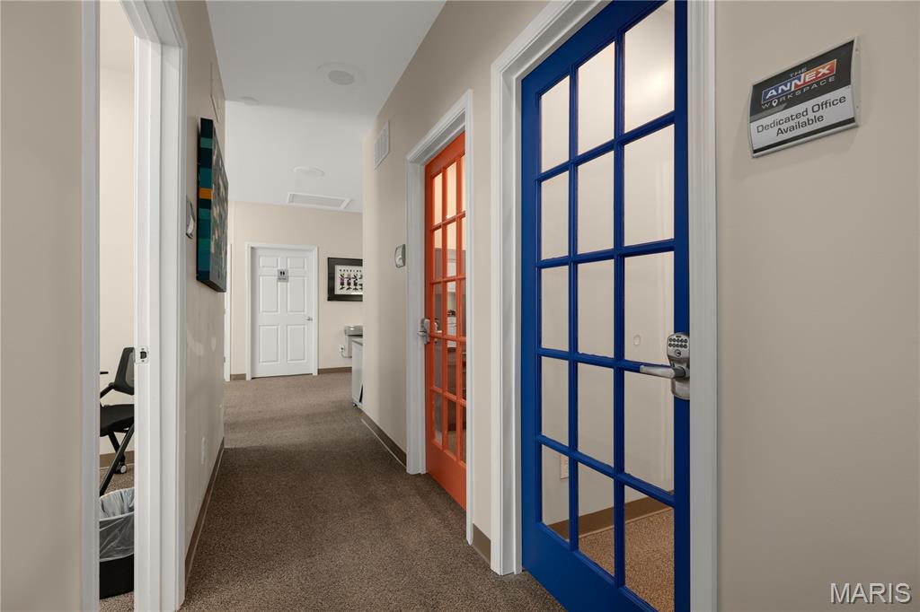 Richmond Center - Commercial Lease