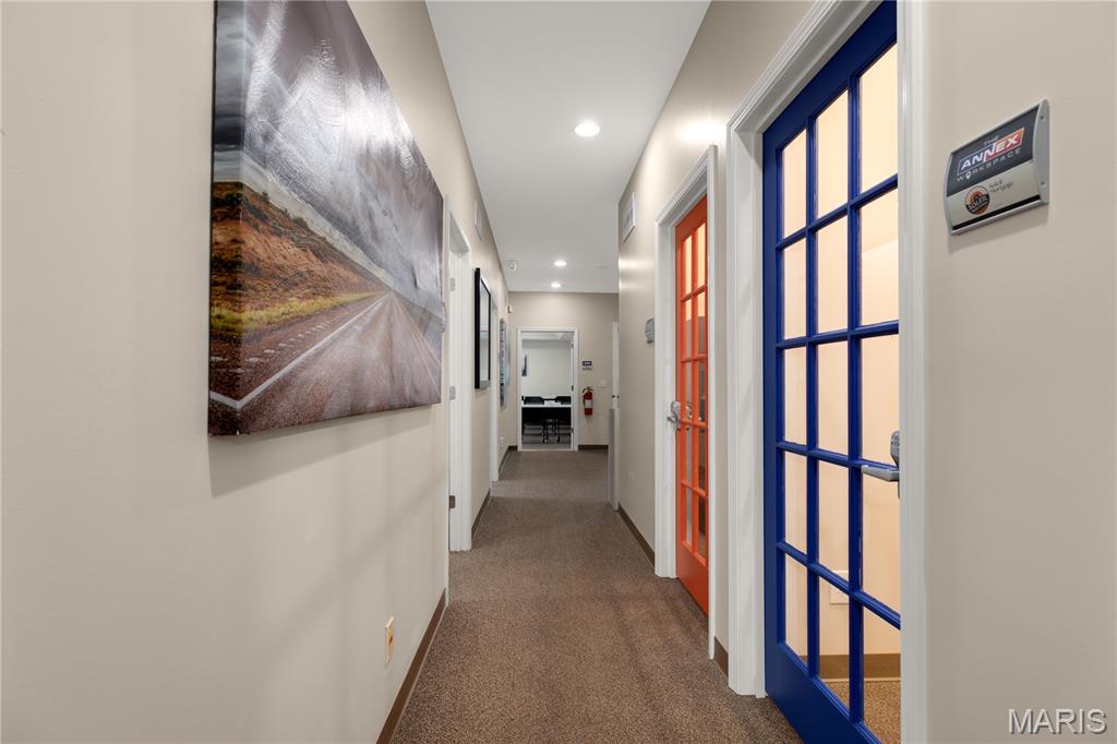 Richmond Center - Commercial Lease