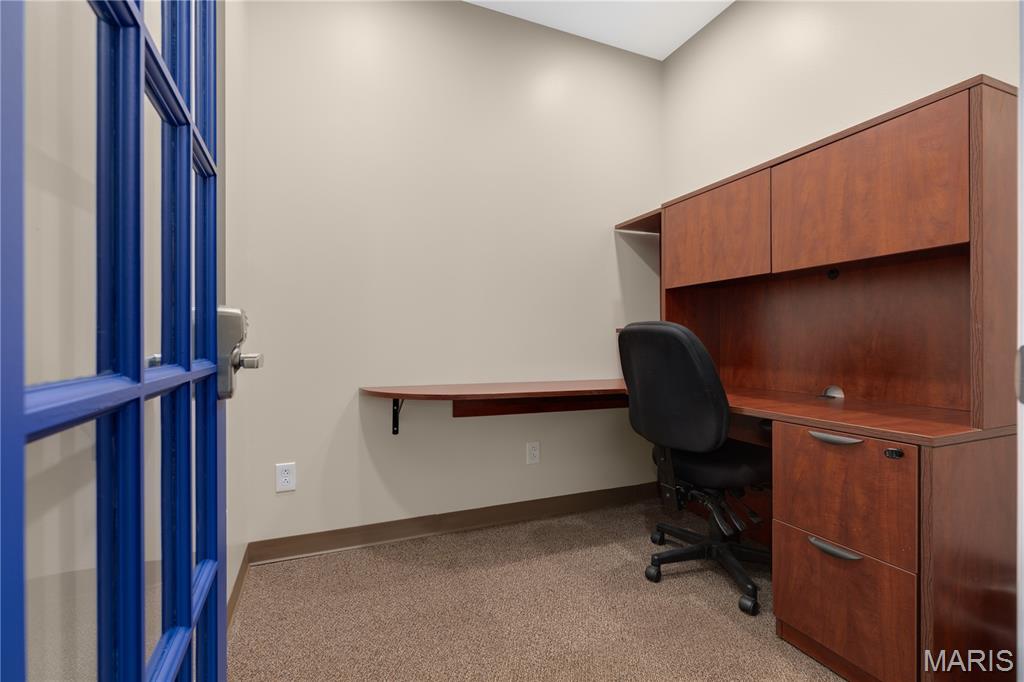 Richmond Center - Commercial Lease