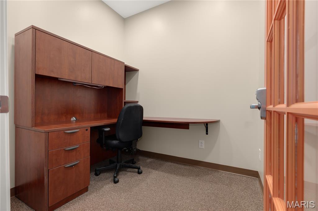 Richmond Center - Commercial Lease