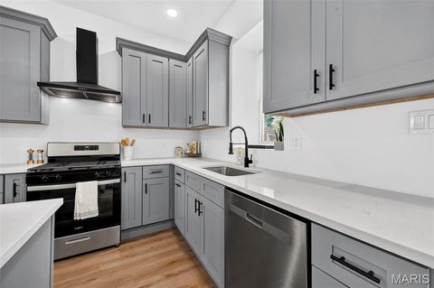 Tiny photo for 6823 Minnesota Avenue, St Louis, MO 63111 (MLS # 26046721)