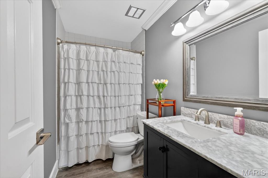 Clarkson Woods 1 - Residential