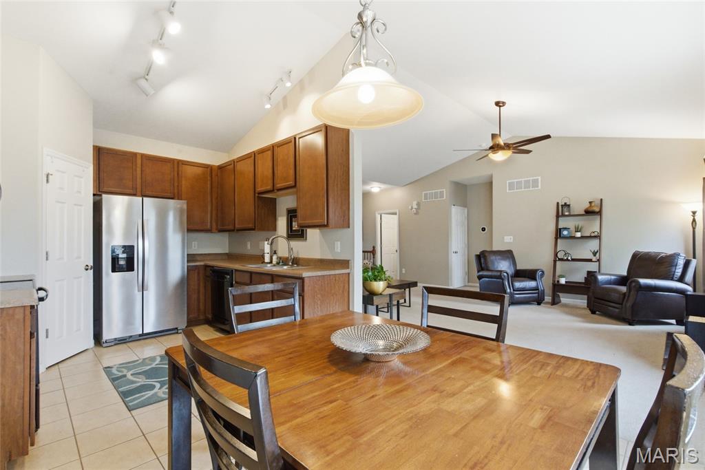 Vlgs At Springhurst #5 - Residential