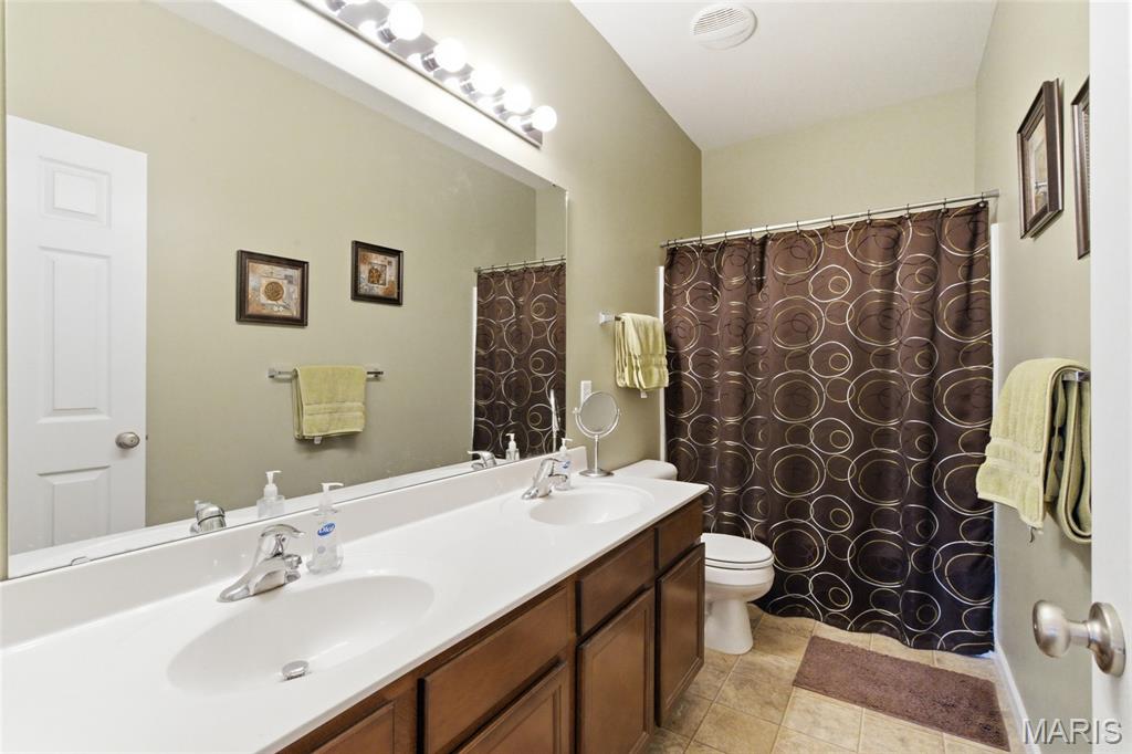 Vlgs At Springhurst #5 - Residential