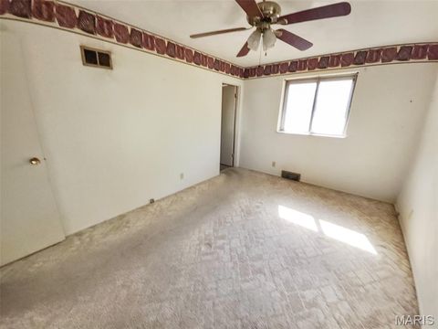Tiny photo for 1146 Hawkstone Lane, St Louis, MO 63125 (MLS # 26030639)