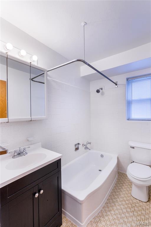 Clayshire - Residential Income