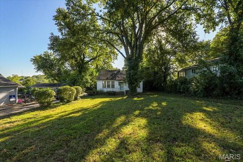 Tiny photo for 546 Holland Avenue, Webster Groves, MO 63119 (MLS # 25065907)