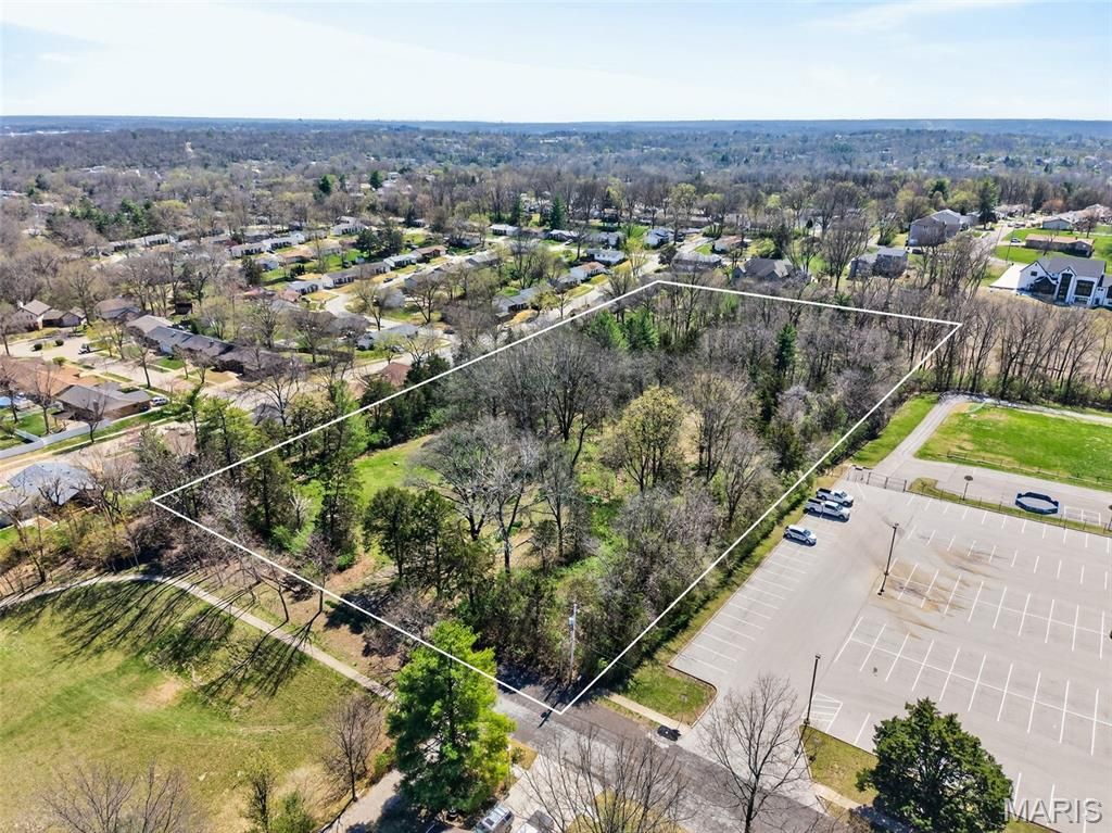 Photo of 1400 Flora Del Drive, Fenton, MO 63026 (MLS # 26020227)