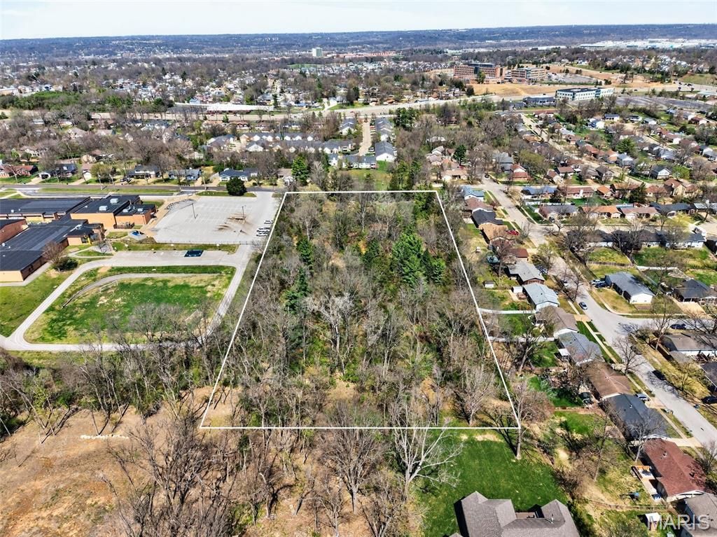 Photo of 1400 Flora Del Drive, Fenton, MO 63026 (MLS # 26020227)